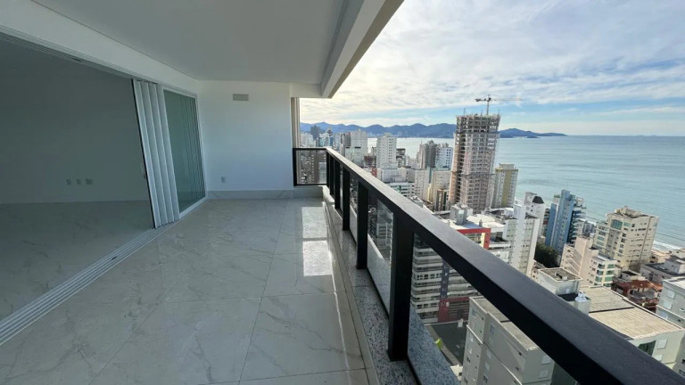 Imagem Apartamento com 4 Quartos à Venda, 180 m² em Meia Praia - Itapema Imagem Apartamento com 4 Quartos à Venda, 180 m² em Meia Praia - Itapema