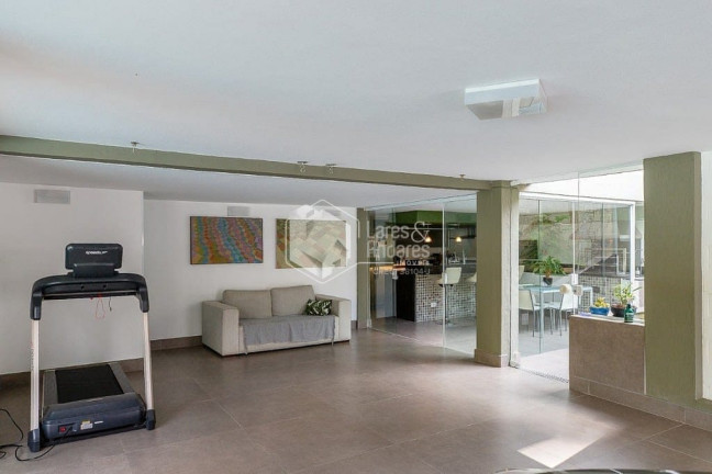 Imagem Casa com 3 Quartos à Venda, 600 m² em Jardim Marajoara - São Paulo Imagem Casa com 3 Quartos à Venda, 600 m² em Jardim Marajoara - São Paulo