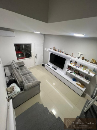 Imagem Sobrado com 2 Quartos à Venda, 105 m² em Rio Pequeno - Camboriú