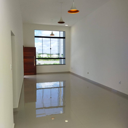 Imagem Casa com 2 Quartos à Venda, em Nova Esperança - Feira De Santana Imagem Casa com 2 Quartos à Venda, em Nova Esperança - Feira De Santana