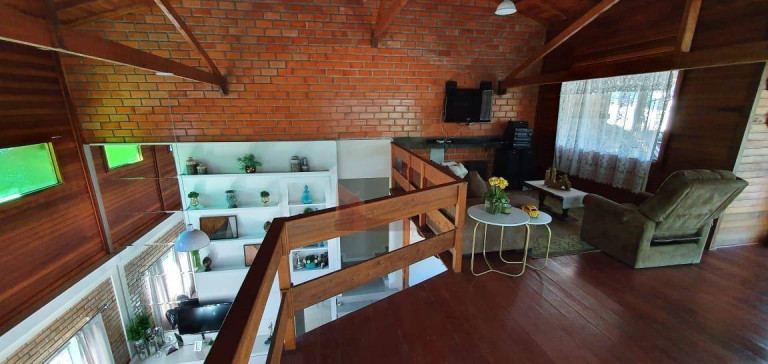 Imagem Casa com 3 Quartos à Venda, 250 m² em Quilometro 12 - Itajaí Imagem Casa com 3 Quartos à Venda, 250 m² em Quilometro 12 - Itajaí