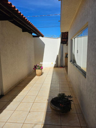Imagem Casa com 3 Quartos à Venda, 300 m² em São Joaquim - Franca