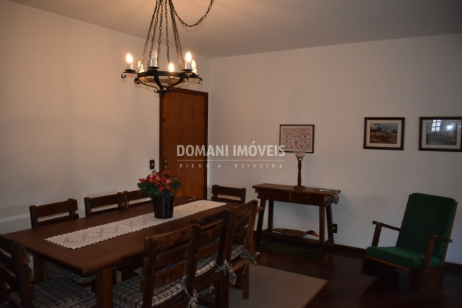 Imagem Imóvel com 3 Quartos à Venda, 117 m² em Região De Capivari - Campos Do Jordão Imagem Imóvel com 3 Quartos à Venda, 117 m² em Região De Capivari - Campos Do Jordão