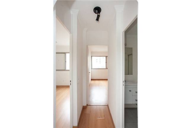 Imagem Imóvel com 2 Quartos à Venda, 52 m² em Vila Olímpia - São Paulo