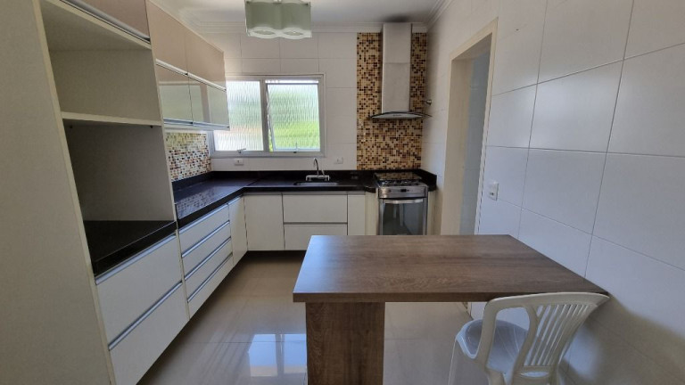 Imagem Apartamento com 3 Quartos à Venda, 130 m² em Pitangueiras - Guarujá Imagem Apartamento com 3 Quartos à Venda, 130 m² em Pitangueiras - Guarujá