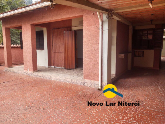 Imagem Casa com 4 Quartos à Venda, 275 m² em Santa Rosa - Niterói