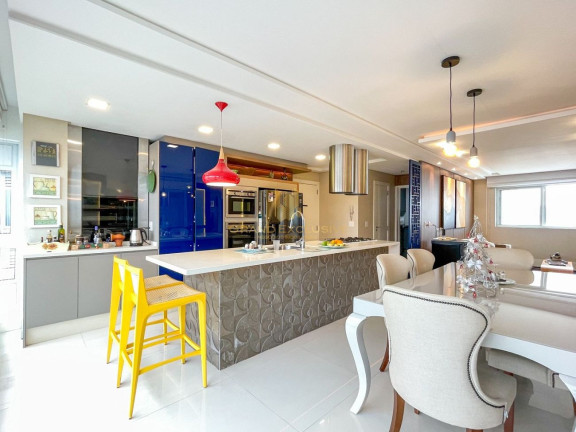 Imagem Apartamento com 3 Quartos à Venda, 123 m² em Pioneiros - Balneário Camboriú Imagem Apartamento com 3 Quartos à Venda, 123 m² em Pioneiros - Balneário Camboriú