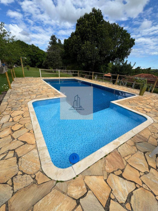 Imagem Chácara com 5 Quartos à Venda, 300 m² Imagem Chácara com 5 Quartos à Venda, 300 m²