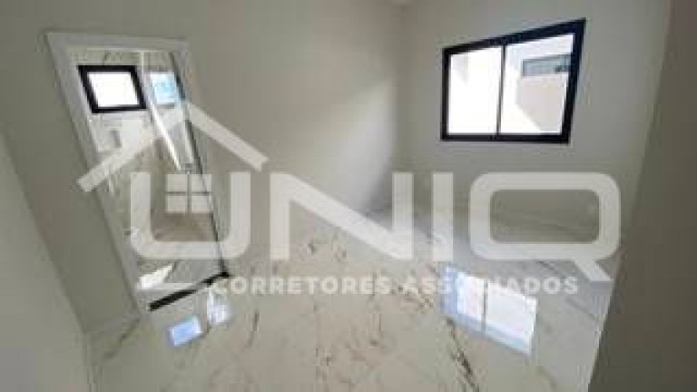 Imagem Casa com 3 Quartos à Venda, 107 m² em Fraron - Pato Branco Imagem Casa com 3 Quartos à Venda, 107 m² em Fraron - Pato Branco