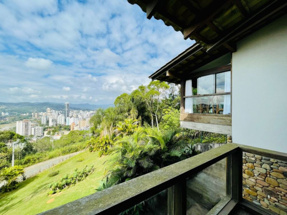 Imagem Casa com 4 Quartos à Venda, 350 m² em Ponta Aguda - Blumenau
