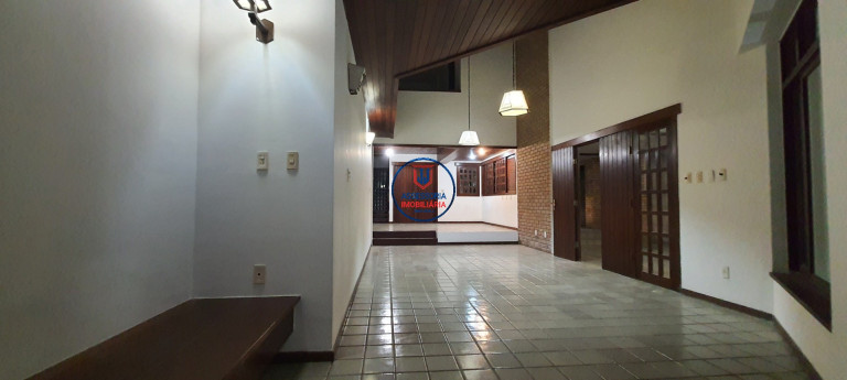 Imagem Casa com 5 Quartos para Alugar ou Temporada, 339 m² em Capim Macio - Natal