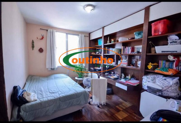 Imagem Apartamento com 4 Quartos à Venda, 167 m² em Tijuca - Rio De Janeiro Imagem Apartamento com 4 Quartos à Venda, 167 m² em Tijuca - Rio De Janeiro