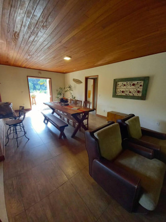 Imagem Casa com 4 Quartos à Venda, 2 m² em Amparo - Nova Friburgo
