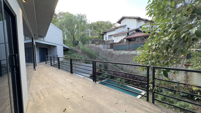Imagem Casa com 3 Quartos à Venda, 450 m² em Chácara Flora - Valinhos Imagem Casa com 3 Quartos à Venda, 450 m² em Chácara Flora - Valinhos