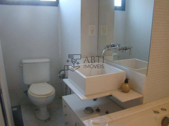 Imagem Cobertura com 3 Quartos à Venda, 90 m² em Vila Olímpia - São Paulo