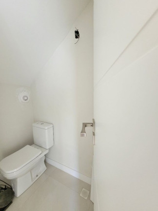 Imagem Casa com 3 Quartos à Venda, 175 m² em Cidade Industrial - Curitiba