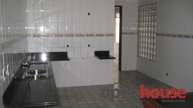 Imagem Casa com 4 Quartos à Venda, 420 m² em Tirol - Natal Imagem Casa com 4 Quartos à Venda, 420 m² em Tirol - Natal
