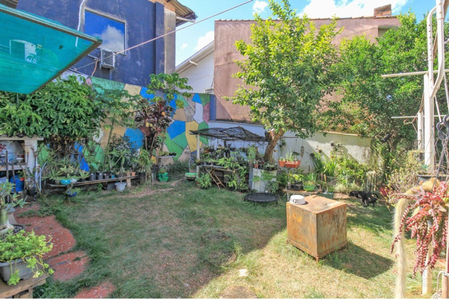 Imagem Casa com 5 Quartos à Venda, 254 m² em Três Figueiras - Porto Alegre