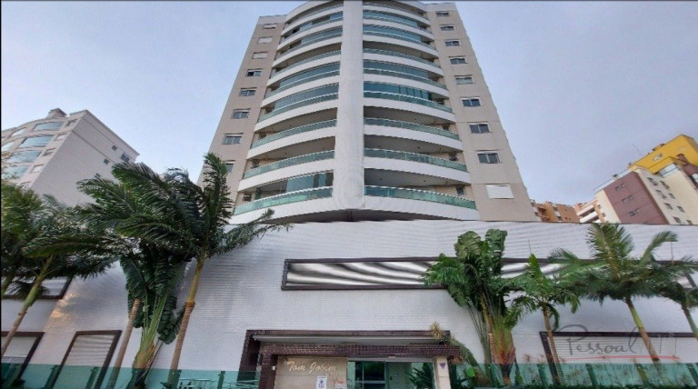 Apartamento com 4 Quartos à Venda, 217 m² em Itacorubi - Florianópolis