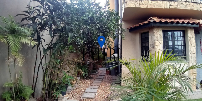 Imagem Casa com 3 Quartos à Venda, 310 m² em Jardim Maristela - Atibaia Imagem Casa com 3 Quartos à Venda, 310 m² em Jardim Maristela - Atibaia