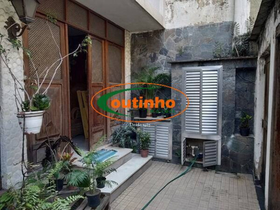 Imagem Casa com 3 Quartos à Venda, 278 m² em Maracanã - Rio De Janeiro Imagem Casa com 3 Quartos à Venda, 278 m² em Maracanã - Rio De Janeiro