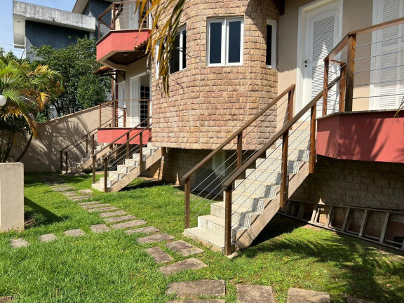 Imagem Casa com 6 Quartos à Venda, 310 m² em Carlos Guinle - Teresópolis