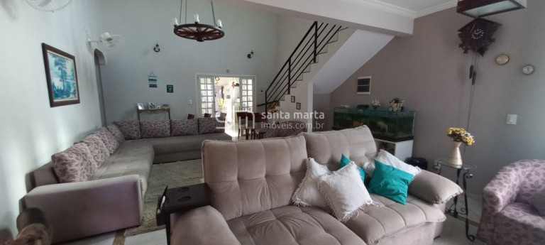 Imagem Casa com 3 Quartos à Venda, 750 m² em Vila Zélia - Lorena