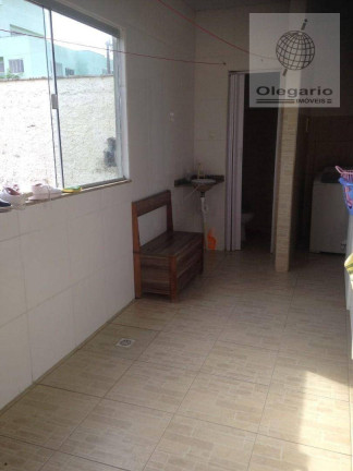 Imagem Sobrado com 5 Quartos à Venda, 384 m² em Armação - Penha Imagem Sobrado com 5 Quartos à Venda, 384 m² em Armação - Penha