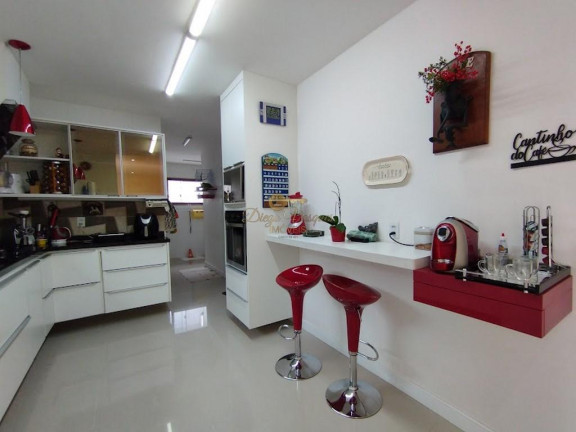 Imagem Casa com 3 Quartos à Venda, 141 m² em Albuquerque - Teresópolis Imagem Casa com 3 Quartos à Venda, 141 m² em Albuquerque - Teresópolis