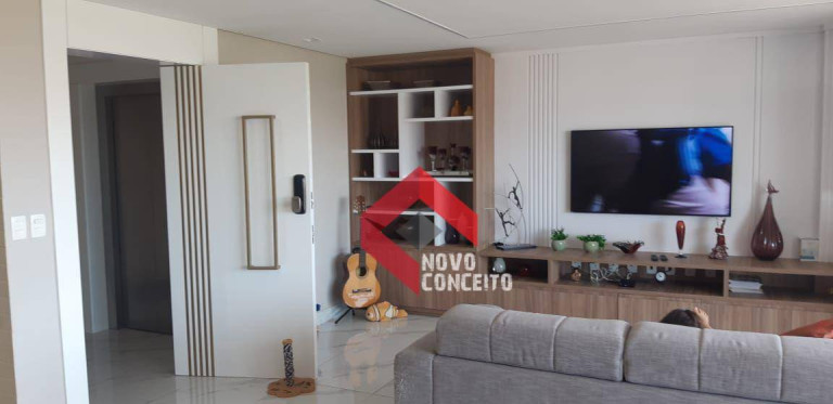 Imagem Apartamento com 4 Quartos à Venda, 172 m² em Guararapes - Fortaleza