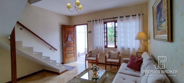 Imagem Casa com 4 Quartos à Venda, 200 m² em Araras - Teresópolis Imagem Casa com 4 Quartos à Venda, 200 m² em Araras - Teresópolis
