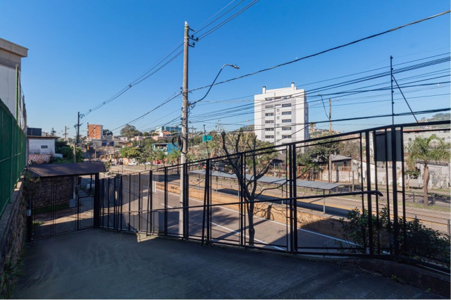 Imagem Apartamento com 2 Quartos à Venda, 67 m² em Teresópolis - Porto Alegre