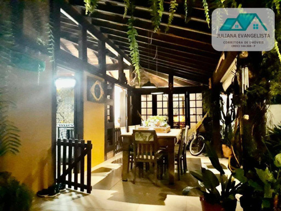 Imagem Casa com 2 Quartos à Venda, 252 m² em Martim De Sá - Caraguatatuba Imagem Casa com 2 Quartos à Venda, 252 m² em Martim De Sá - Caraguatatuba