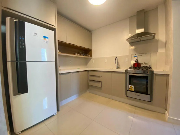 Imagem Apartamento com 3 Quartos à Venda, 110 m² em Meia Praia - Itapema