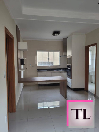 Imagem Apartamento com 2 Quartos à Venda, 75 m² em Poços De Caldas