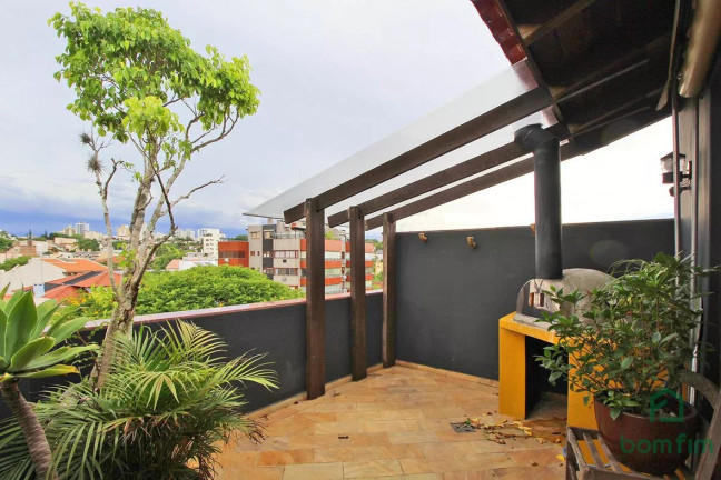 Imagem Apartamento com 4 Quartos à Venda, 208 m² em Chácara Das Pedras - Porto Alegre