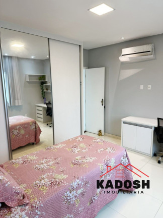 Imagem Casa com 4 Quartos à Venda, 230 m² em Papagaio - Feira De Santana