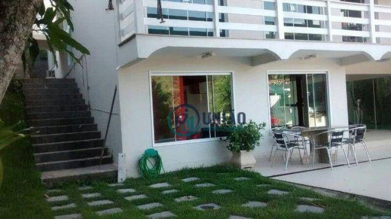 Imagem Casa com 5 Quartos à Venda, 277 m² em Pendotiba - Niterói