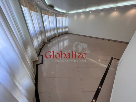 Imóvel com 3 Quartos à Venda, 220 m² em Campo Grande - Santos