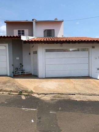 Sobrado com 3 Quartos à Venda,  em Parque Residencial Nova Franca - Franca