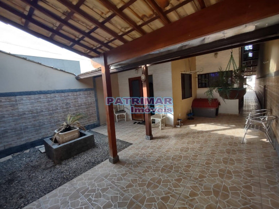 Casa com 2 Quartos à Venda, 100 m² em Praia De Itaipuaçu (itaipuaçu) - Maricá