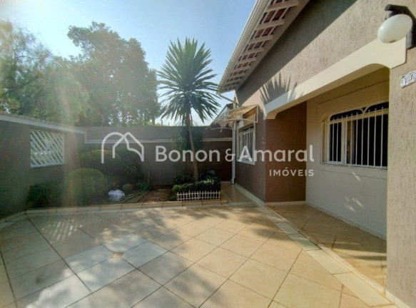 Imagem Casa com 3 Quartos à Venda, 200 m² em Parque São Quirino - Campinas Imagem Casa com 3 Quartos à Venda, 200 m² em Parque São Quirino - Campinas
