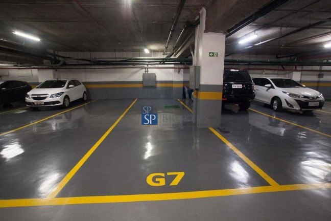 Imagem Sala Comercial à Venda ou Locação, 122 m² em Jardim Europa - São Paulo Imagem Sala Comercial à Venda ou Locação, 122 m² em Jardim Europa - São Paulo