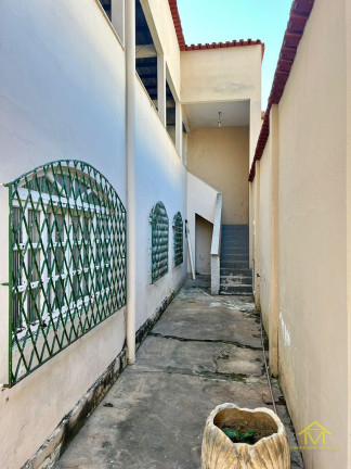 Imagem Casa com 3 Quartos à Venda, 210 m² em Cristóvão Colombo - Vila Velha Imagem Casa com 3 Quartos à Venda, 210 m² em Cristóvão Colombo - Vila Velha