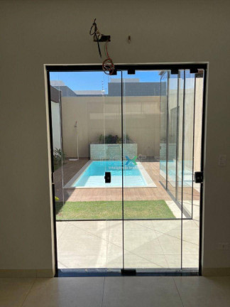 Imagem Casa com 3 Quartos à Venda, 233 m² em Parque Residencial Rita Vieira - Campo Grande