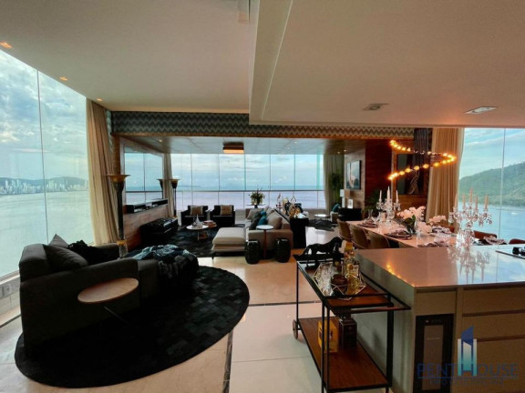 Imagem Apartamento com 7 Quartos à Venda, 600 m² em Centro - Balneário Camboriú