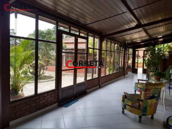 Imagem Chácara com 8 Quartos à Venda, 3.200 m² em Votorantim - Ibiúna