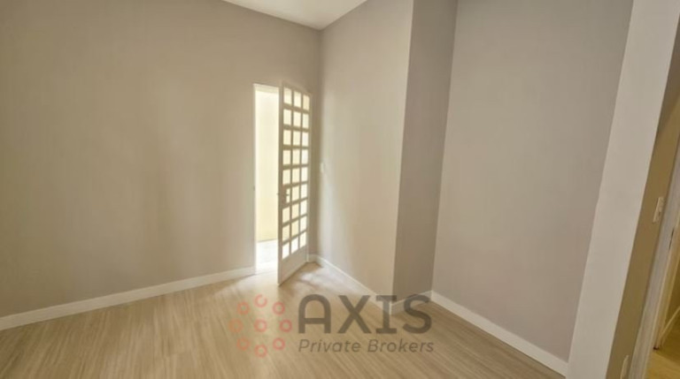 Imagem Apartamento com 4 Quartos à Venda, 220 m² em Santo Antônio - Belo Horizonte Imagem Apartamento com 4 Quartos à Venda, 220 m² em Santo Antônio - Belo Horizonte