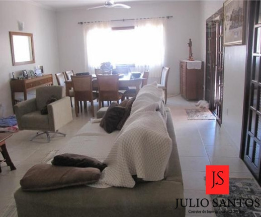 Imagem Sobrado com 1 Quarto à Venda, 250 m² em Centro - Ubatuba