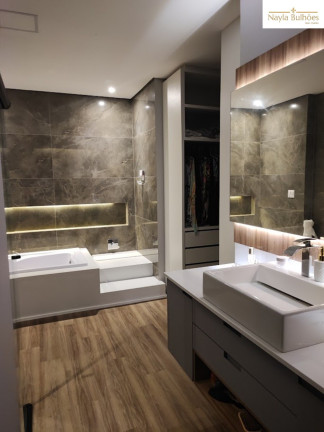 Imagem Casa com 3 Quartos à Venda, 290 m² em Forquilhas - São José